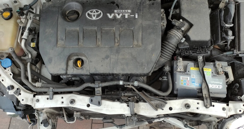 Toyota Auris cena 16900 przebieg: 187000, rok produkcji 2014 z Radzymin małe 154